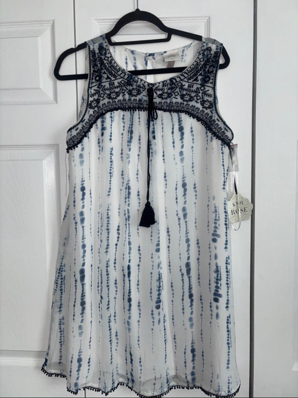 Knox Rose White and Navy Tie-Dye Embroidered Sleeveless Dress